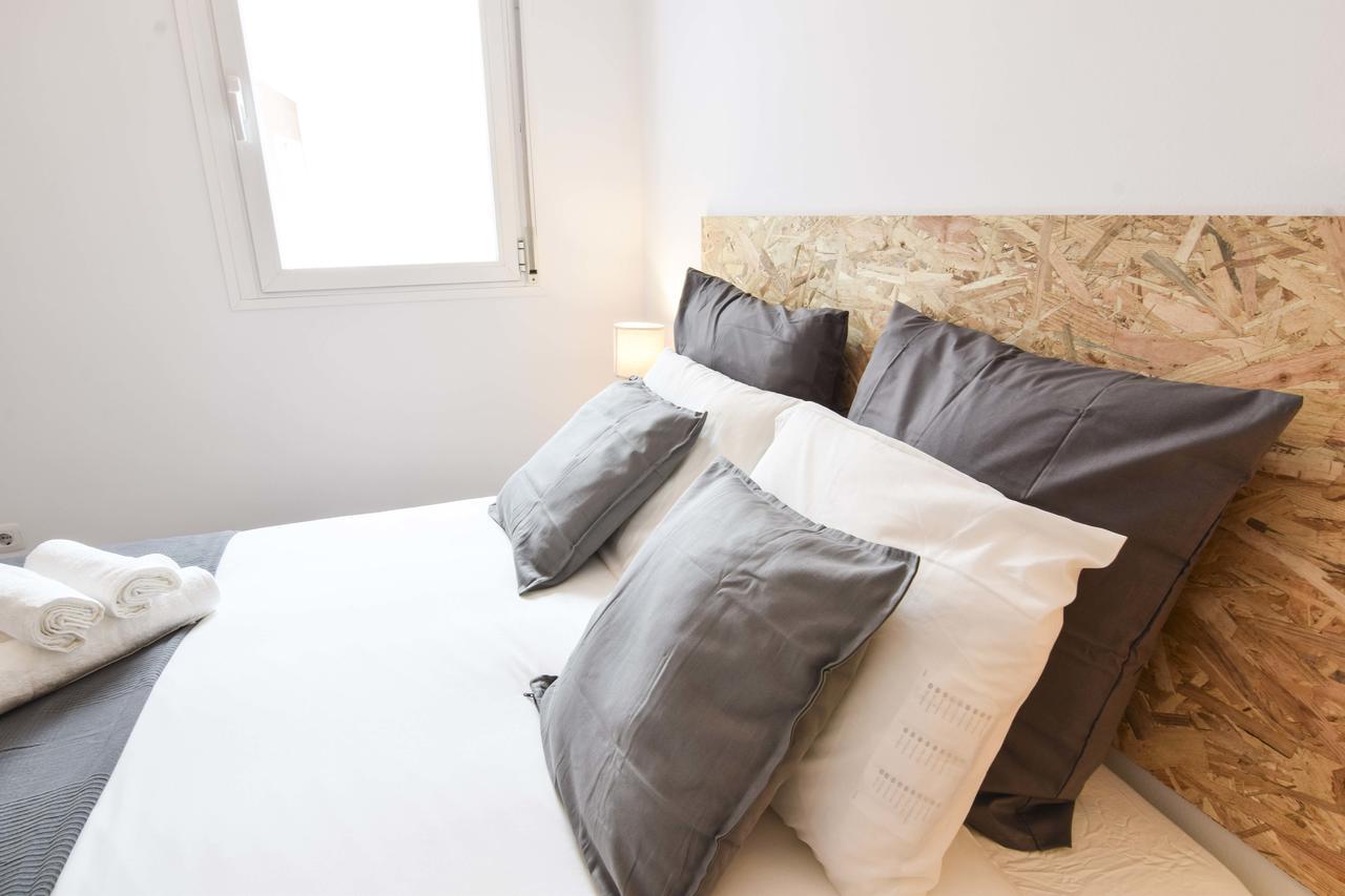 P&P Apartaments Carrera De Capuchinos Málaga Esterno foto