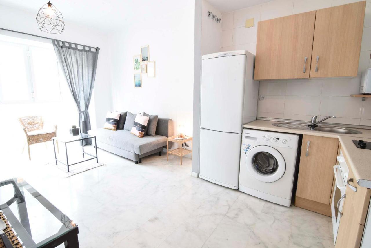 P&P Apartaments Carrera De Capuchinos Málaga Esterno foto