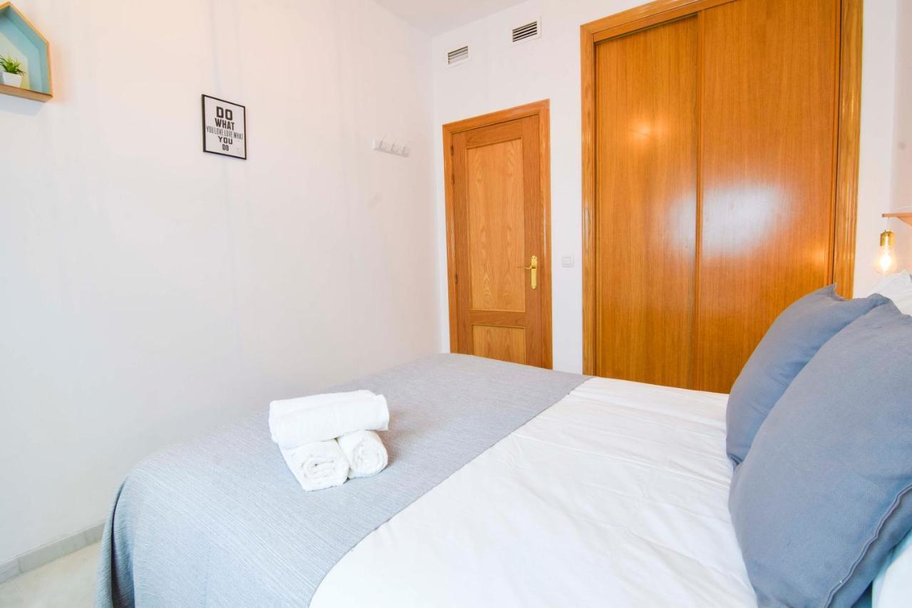 P&P Apartaments Carrera De Capuchinos Málaga Esterno foto